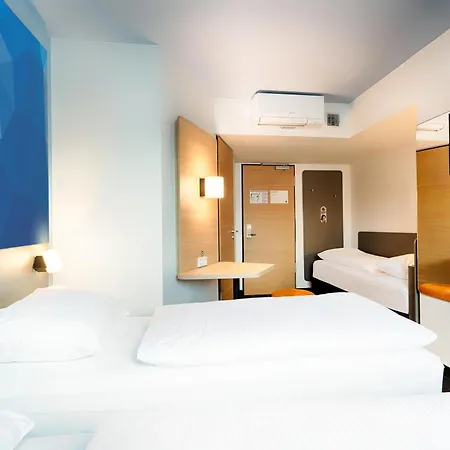 Bruchsal-karlsdorf Hotel 3*