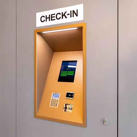 Bruchsal-karlsdorf 3*