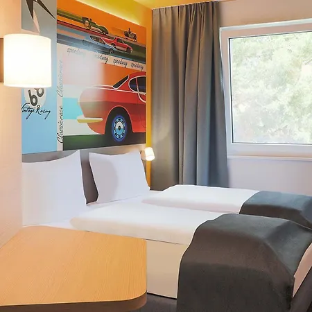 Hotel Bruchsal-karlsdorf 3*