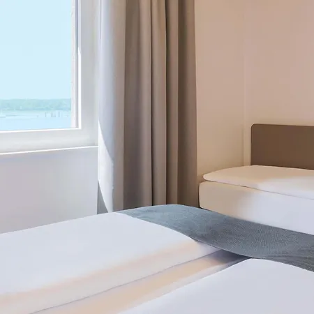 Hotel Bruchsal-karlsdorf 3*